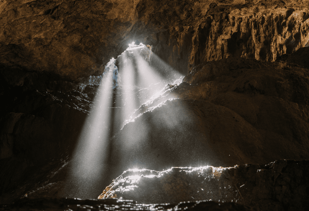 Each movement echoes throughout the cave, emphasizing the untouched and solemn atmosphere of this subterranean world (Source: Canva)